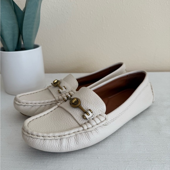 Coach Shoes - New Coach Ivory Leather Flexible Loafers